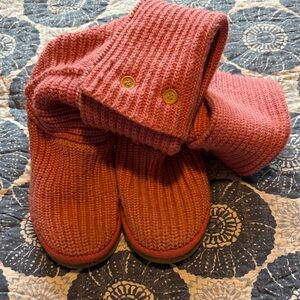 UGG Pink Knit Buttoned Mukluk Boots